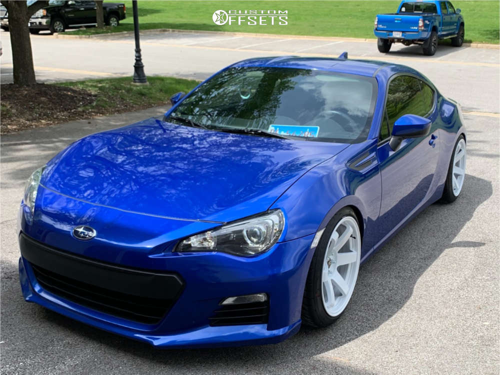 694821-1-2015-brz-subaru-