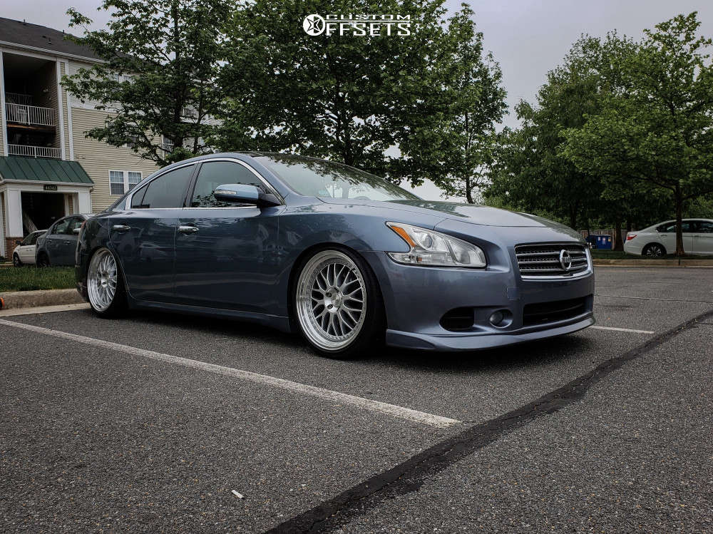 2010 Nissan Maxima with 20x9 20 ESR Sr01 and 245/30R20