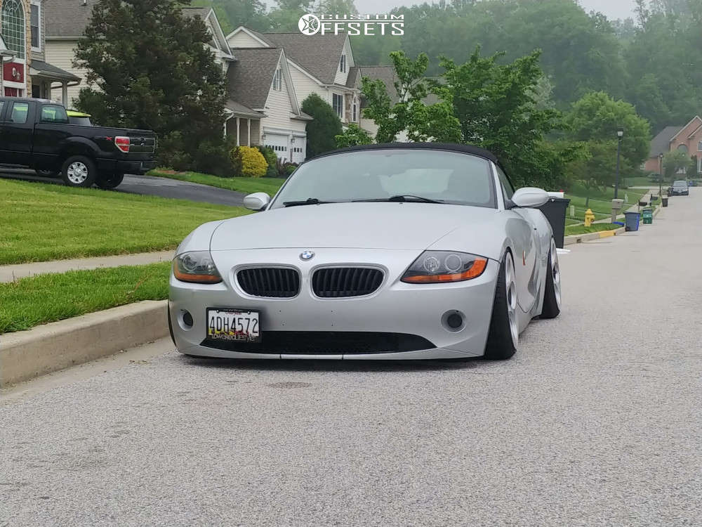 2003 BMW Z4 with 18x9 20 Rotiform DIA and 215/35R18 Lexani