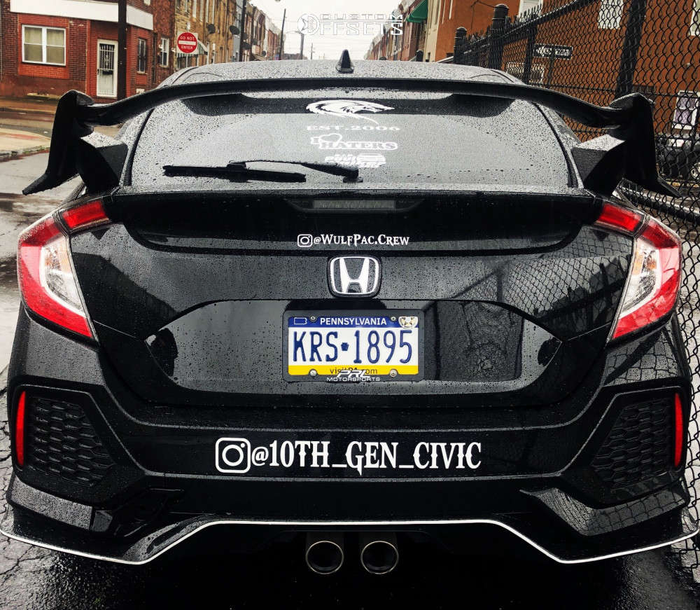 2018 Honda Civic with 18x9.5 30 Aodhan Ah01 and 235/40R18 Nexen ...