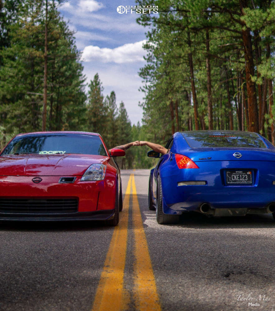 2006 Nissan 350Z with 18x9.5 22 Varrstoen Es2 and 215/25R18 Federal 595 Evo  and Lowering Springs | Custom Offsets, image size:883x1000