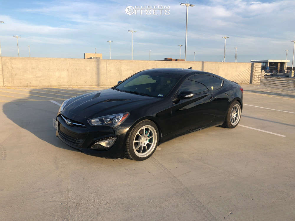 700372-1-2015-genesis-coupe-