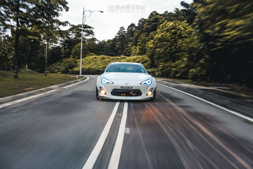 2013 Toyota 86 Tucked Coilovers | Custom Offsets