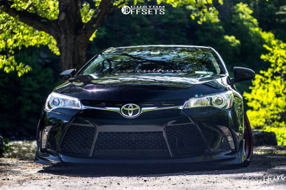 2017 Toyota Camry with 18x10.5 6 CCW Lm5t and 225/40R18 Hankook S1