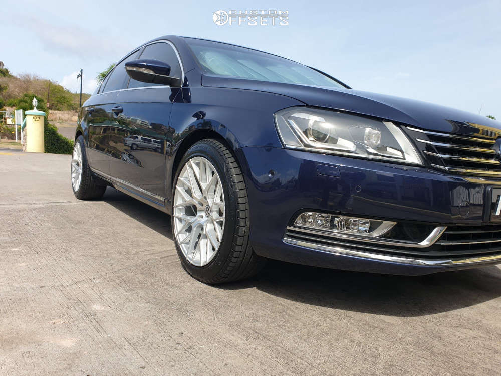 2013 Volkswagen Passat with 18x9 30 Aodhan Ls009 and 245/45R18 