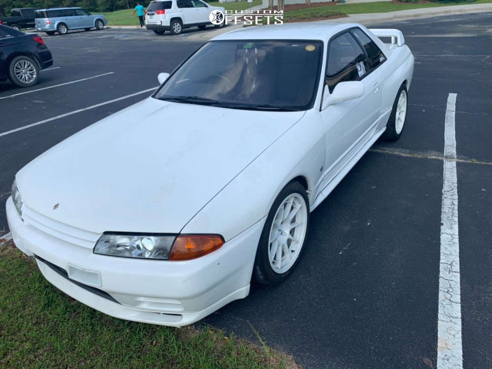 720861-1-1992-skyline-r32-