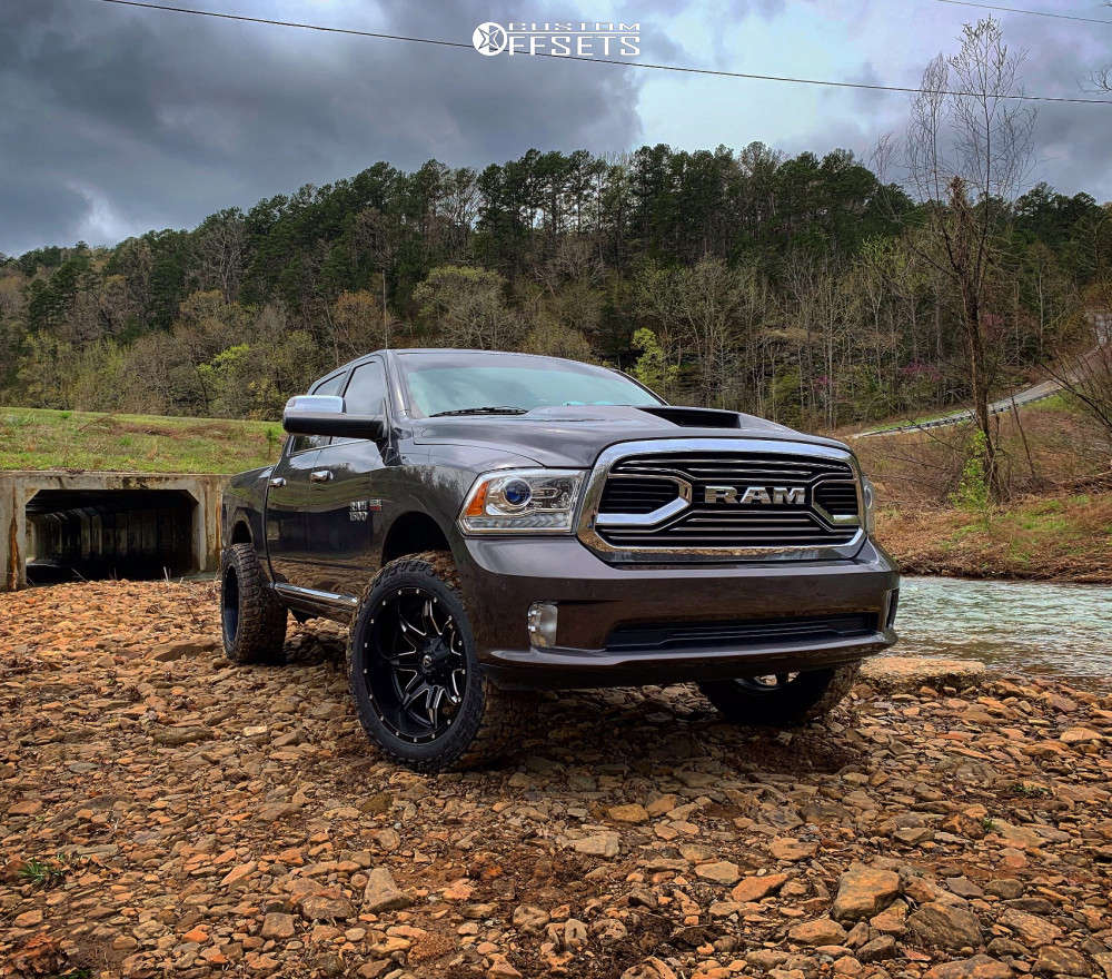 2016 Ram 1500 Fuel Capacitynull