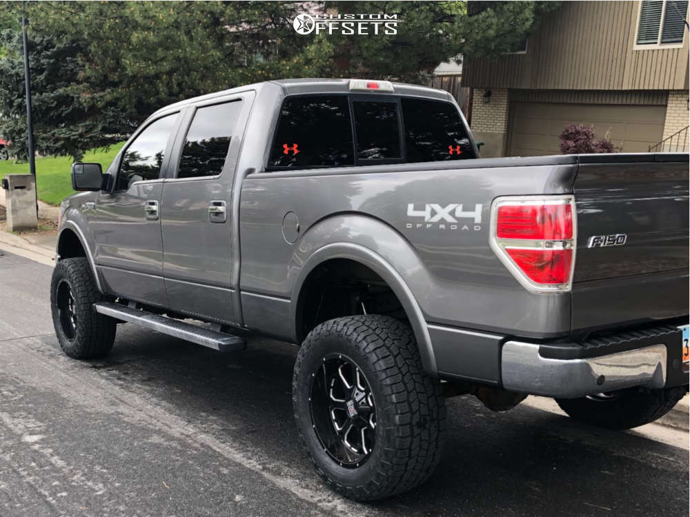 2013 Ford F150 with 20x9 XD Buck and 35/12.5R20 Cooper Discoverer At3