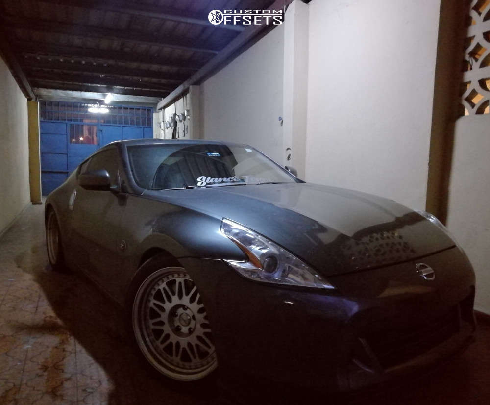2010 Nissan 370Z with 19x9.5 22 Varrstoen Mk4 and 275/35R19 Continental