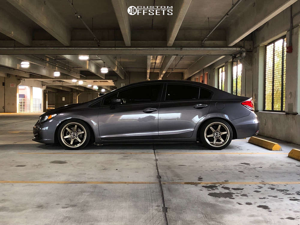 2015 Honda Civic with 17x7.5 38 NS Ns1507 and 215/40R17 Ohtsu