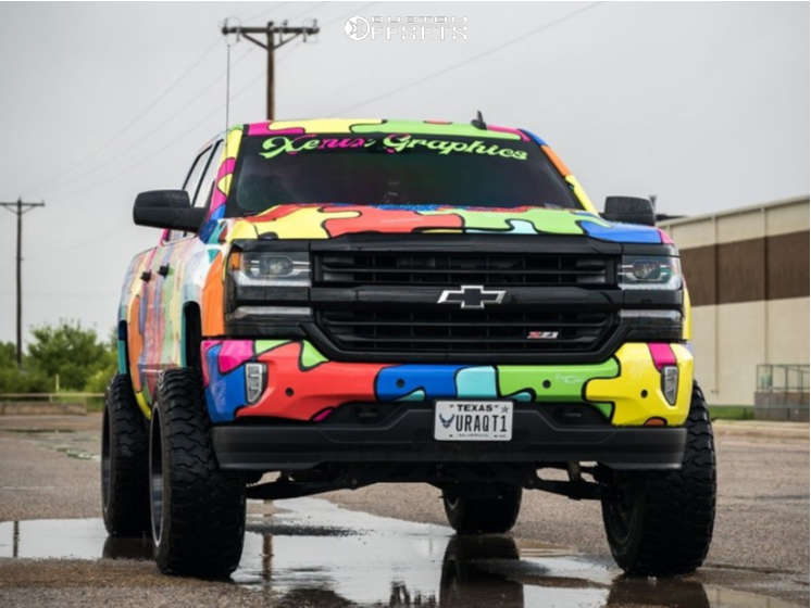 2016 Chevrolet Silverado 1500 with 22x12 44 Fuel Hardline and 35/12