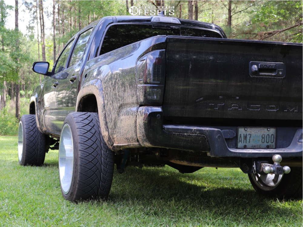 2017 Toyota with 22x12 51 ARKON OFFROAD Lincoln and 305/40R22