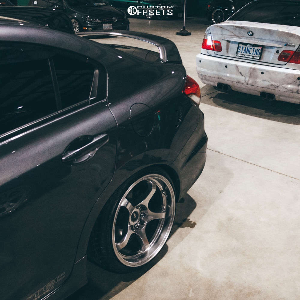 2015 Honda Civic with 18x9 12 Carbyne Sprint and 205/30R18 Altenzo Sport  Comforter and Coilovers | Custom Offsets