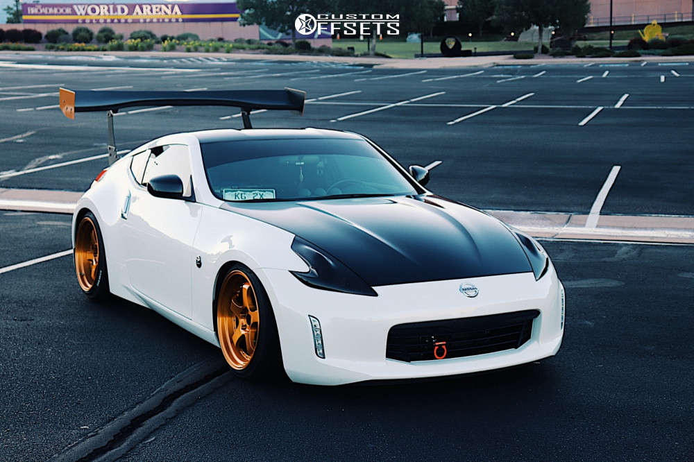 740729-1-2016-370z-nissan-base