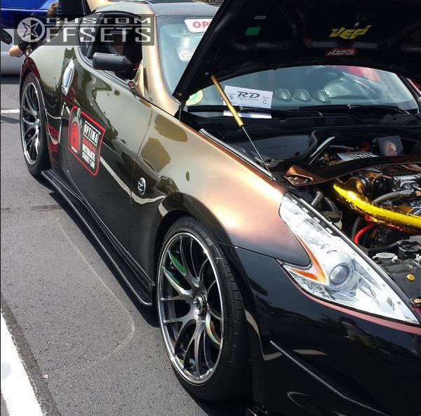 2009 Nissan 370Z with 20x12 22 Volk G37 and 275/25R20 Nitto Invo and ...