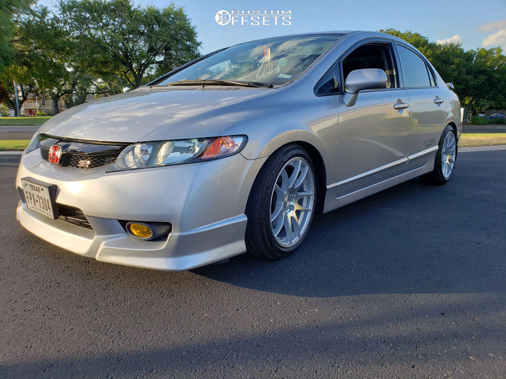 748339-1-2009-civic-honda-si-