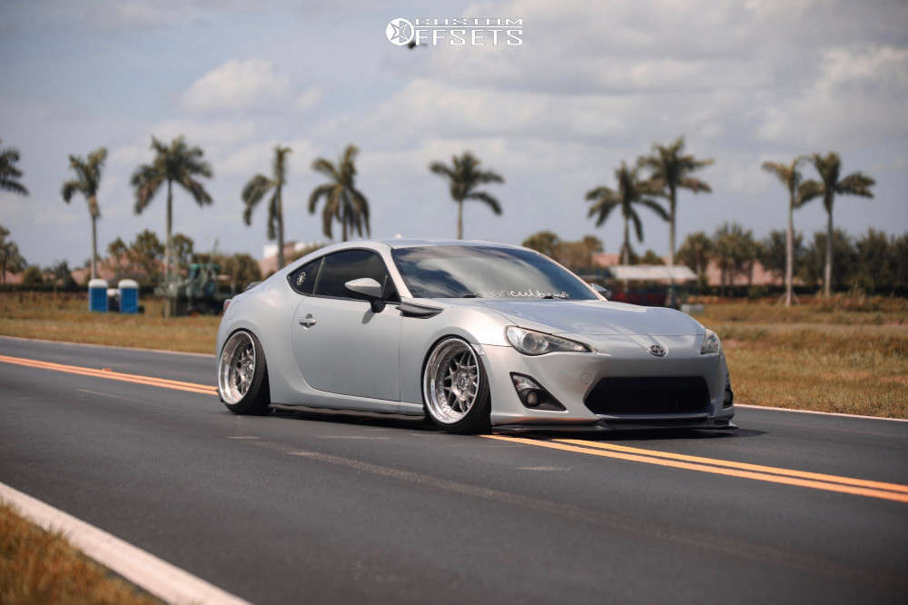 749065-1-2013-fr-s-scion-base-