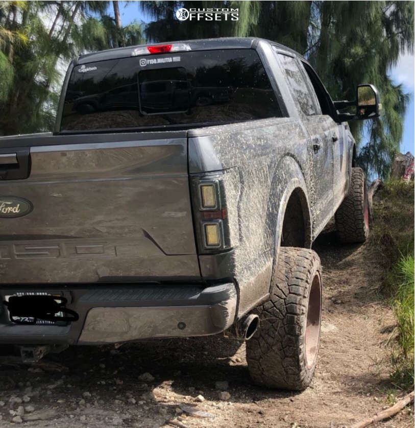 2018 Ford F150 with 22x12 44 XF Xfx307 and 35/12.5R22 Nitto Ridge Grappler and