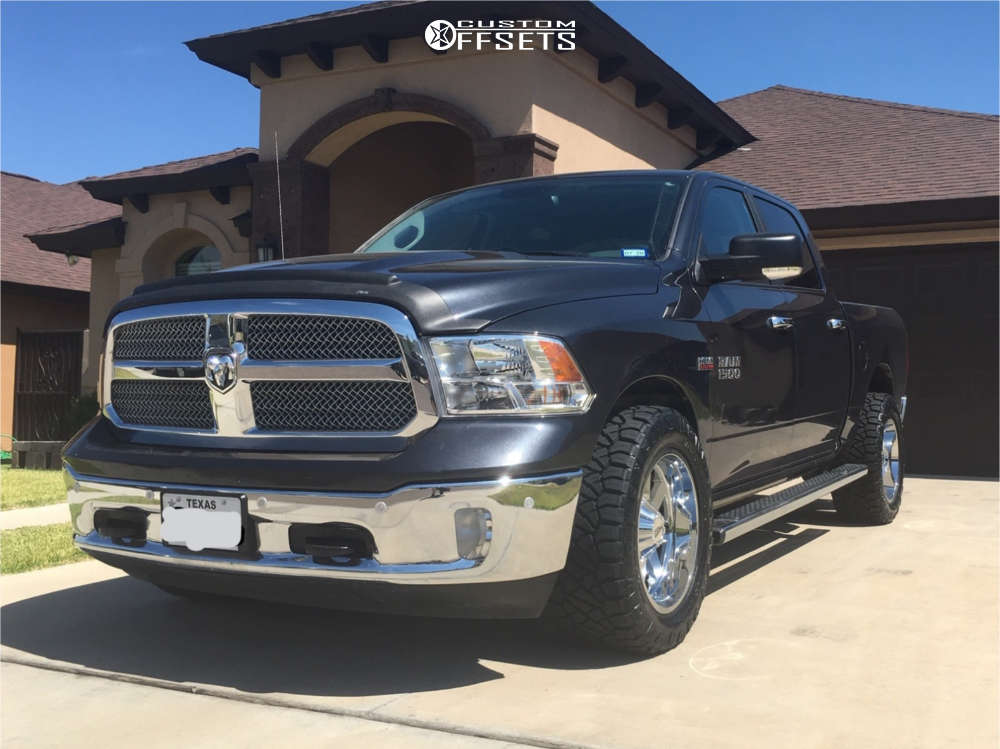 766789-1-2017-1500-ram-stock-