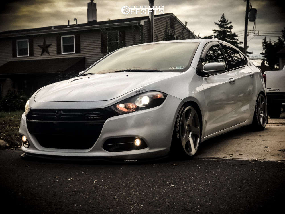 768746-1-2015-dart-dodge-gt-bc
