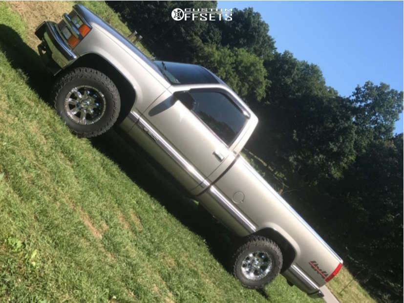 1998 Chevrolet K1500 with 17x9 12 Rev Offroad 201 and 33/7.5R17 ...