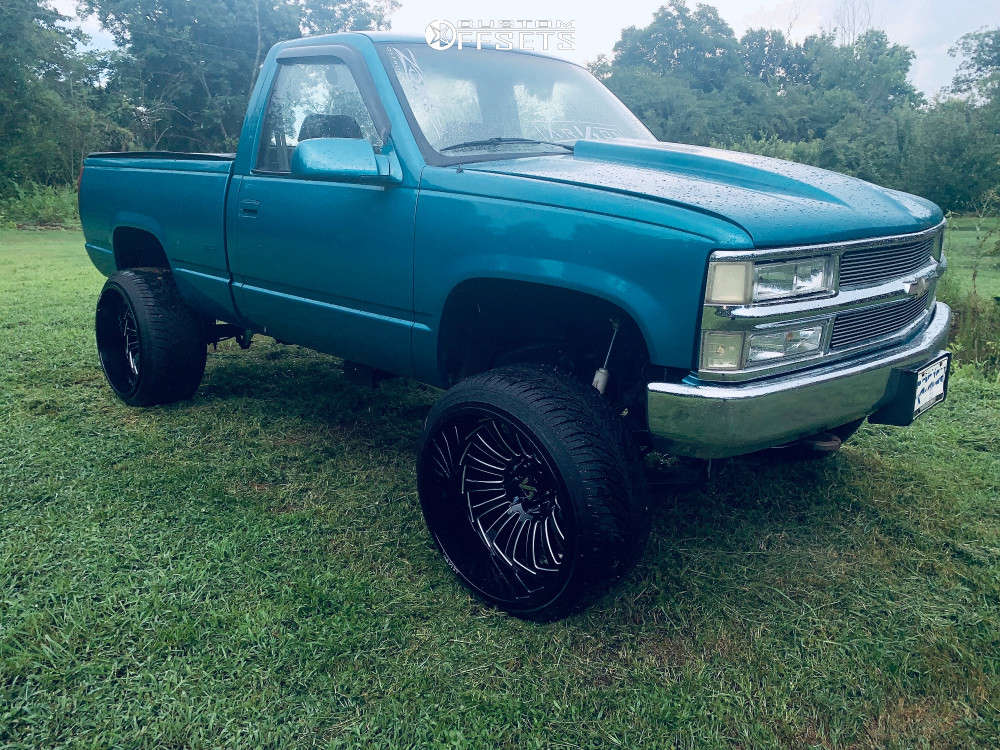 1992 Chevrolet K1500 with 24x14 81 ARKON OFFROAD Alexander and 305/35R24 Atturo Az800 and