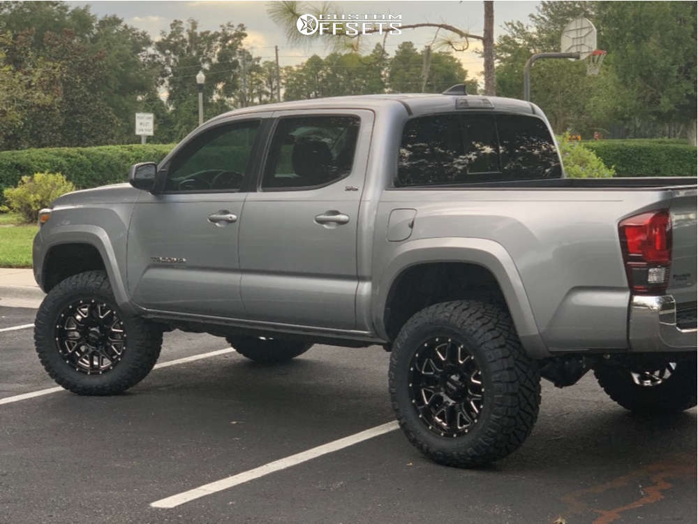 2019 Toyota Tacoma with 18x9 -12 Ultra Hunter and 285/65R18 Nitto Ridge ...
