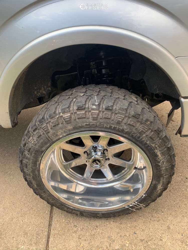 2011 Ford F150 with 22x12 51 Fuel Ff09 and 35/12.5R22 Fury