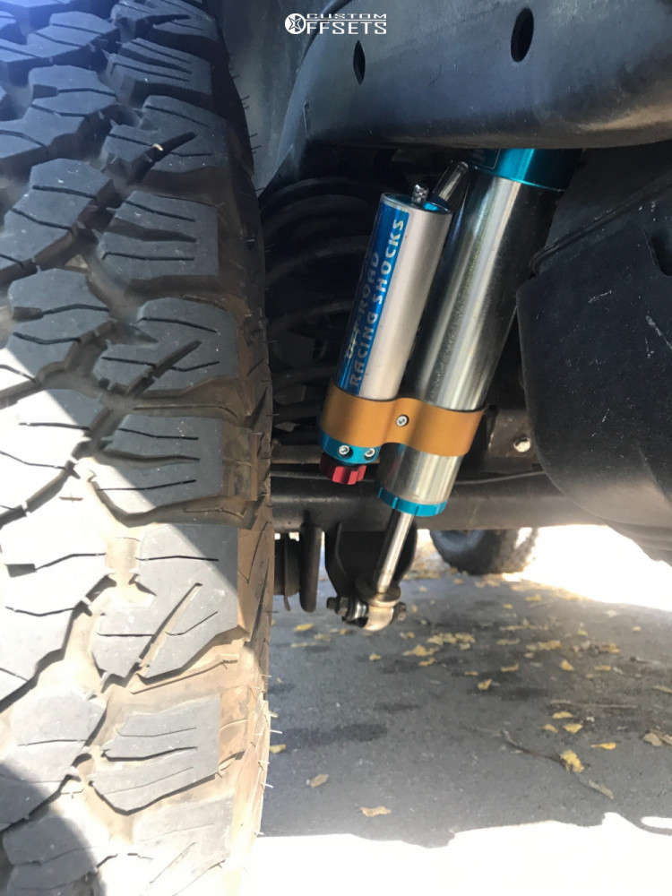 2005 Jeep Wrangler with 16x8 0 Method Nv and 265/75R16 BFGoodrich All ...