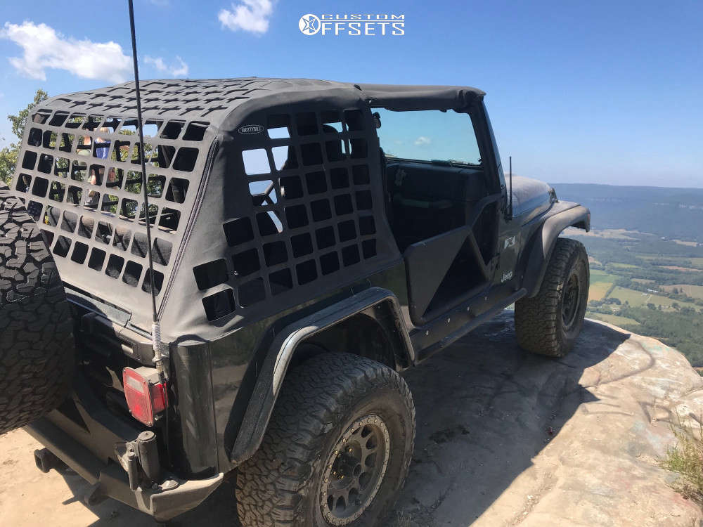 2005 Jeep Wrangler with 16x8 0 Method Nv and 265/75R16 BFGoodrich All ...