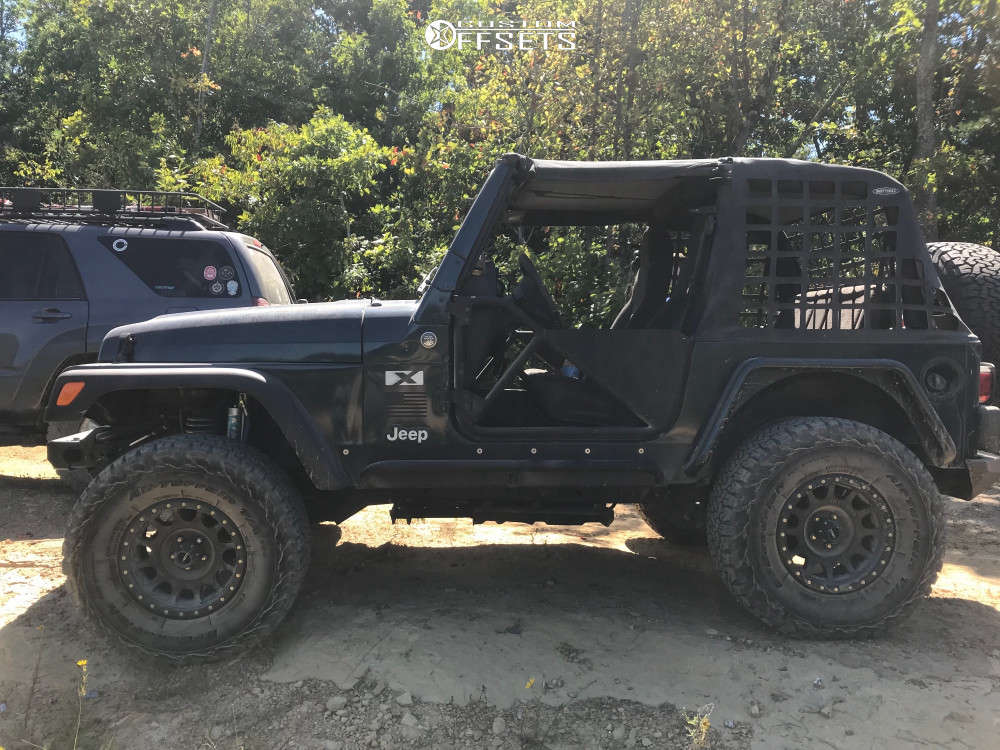 2005 Jeep Wrangler with 16x8 0 Method Nv and 265/75R16 BFGoodrich All ...