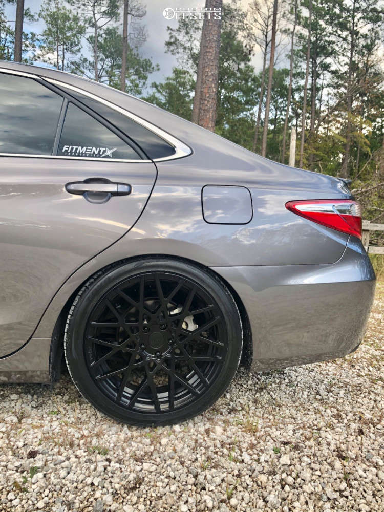2017 Toyota Camry with 19x8.5 38 Rotiform Blq and 245/40R19 Toyo Tires ...