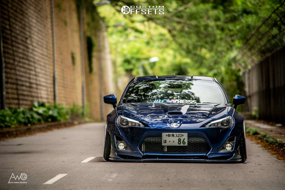 2013 Toyota 86 Wheel Offset Poke Air Suspension 805611 Custom Offsets