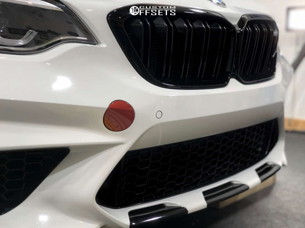 KCON 2019 m2 ジュン 2019 BMW M2 with 19x9.5 25 OEM Wheels 788M and 255/35R19