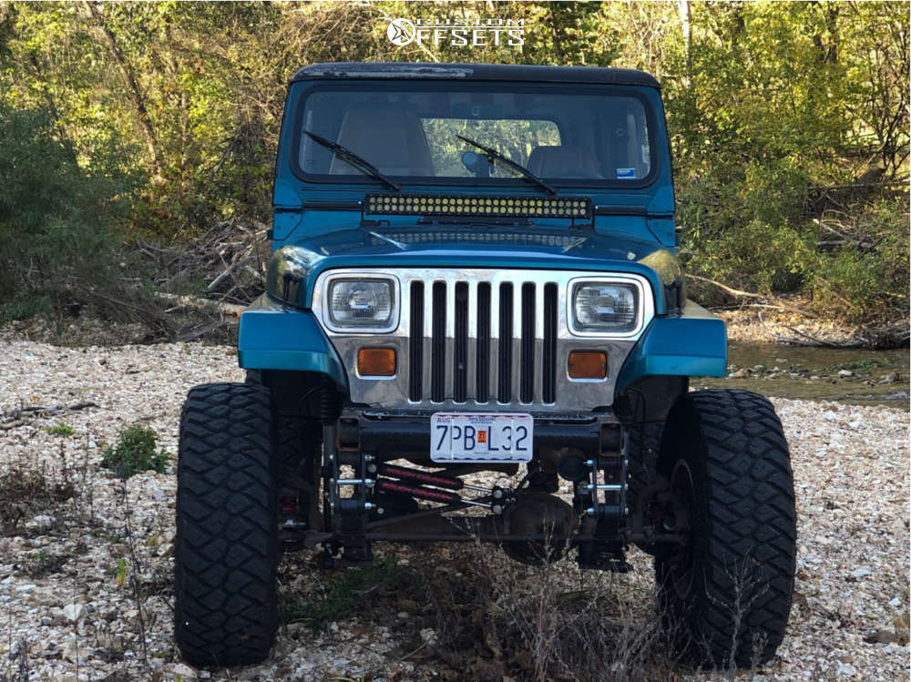 1995 Jeep Wrangler with 17x9 14 Dirty Life Roadkill Race and 37/12