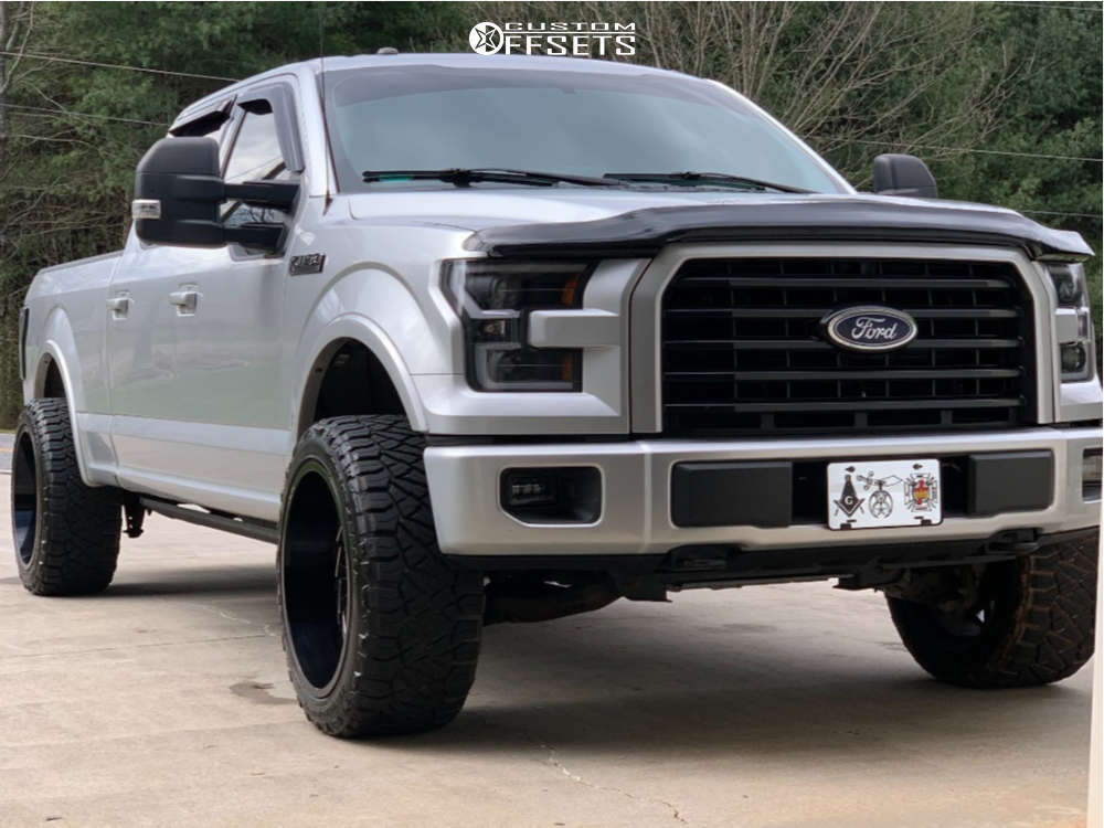 2016 Ford F-150 with 22x12 -51 ARKON OFF-ROAD Alexander and 33/12.5R22 ...