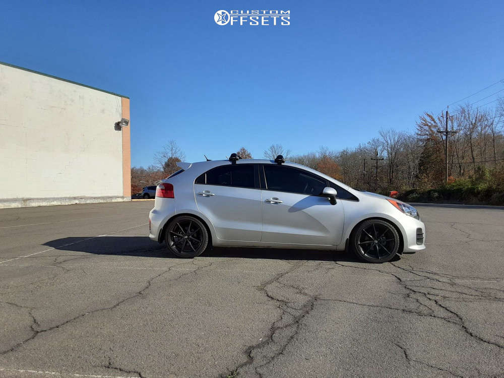 2016 Kia Rio with 17x7 38 Sparco Trofeo 4 and 205/45R17 Michelin Pilot ...