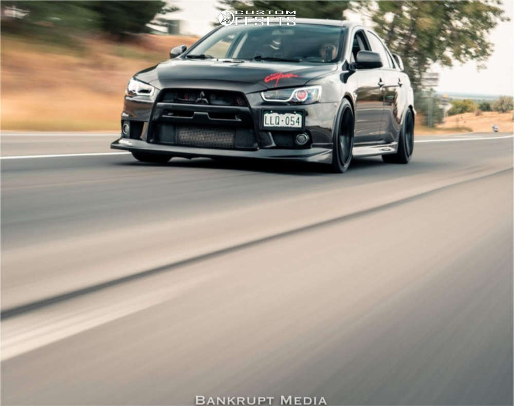 2011 Mitsubishi Lancer with 18x9.75 19 XXR 550 and 255/35R18