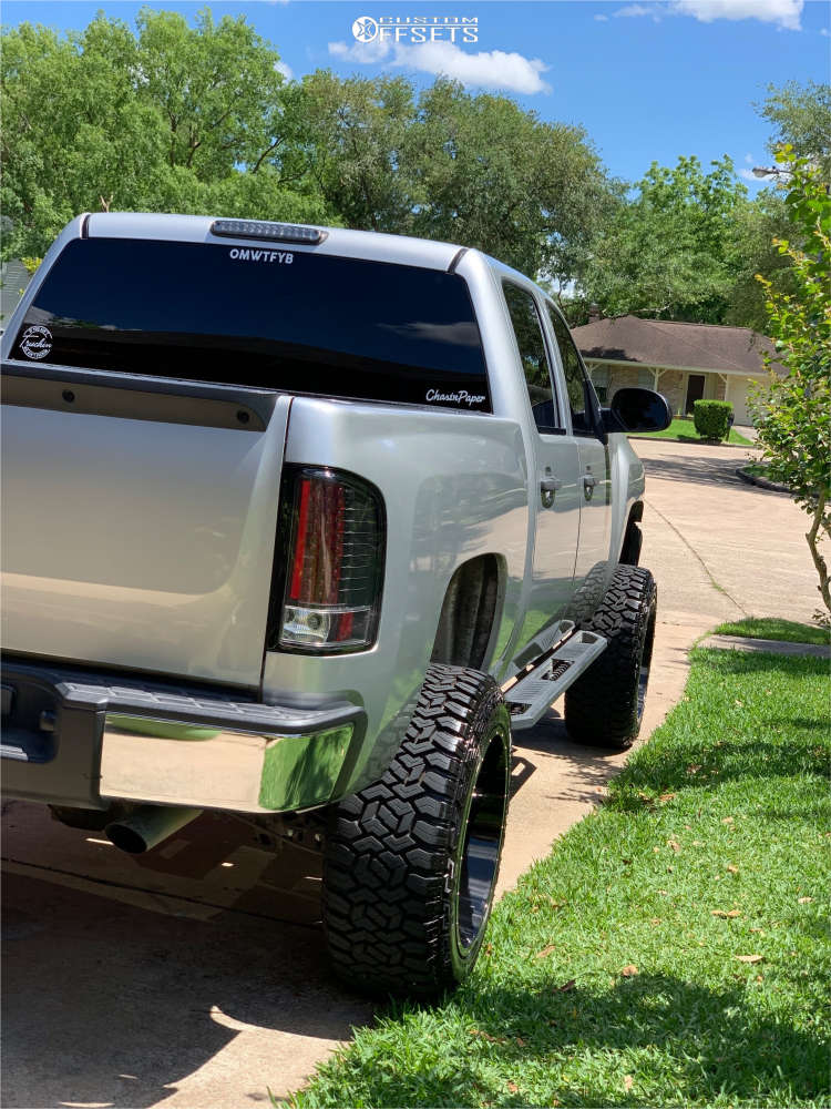 2010 Chevrolet Silverado 1500 with 22x12 -44 Twisted Offroad Razor and ...