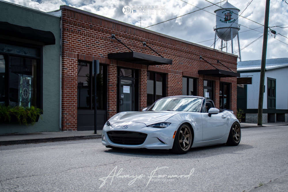 2017 Mazda MX-5 Miata with 17x8 35 AVID1 AV6 and 225/45R17 Hankook