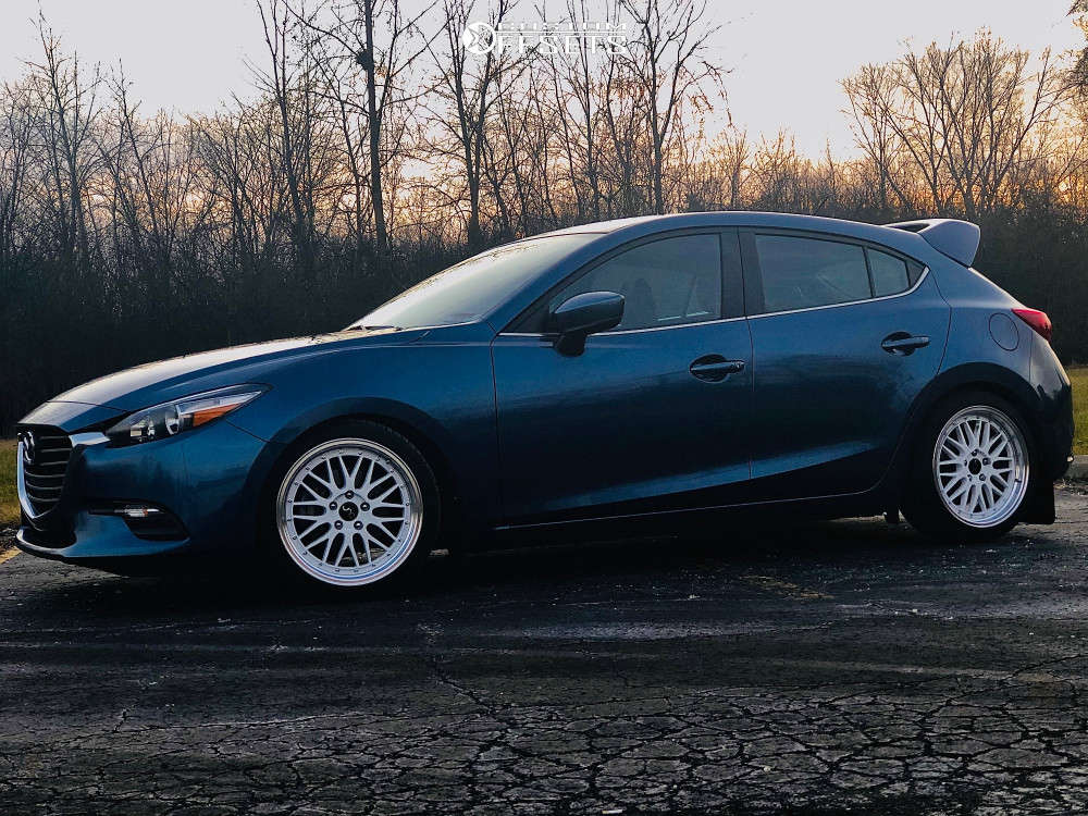 2017 Mazda 3 with 18x8 34 JNC JNC005 and 225/40R18 Michelin Pilot