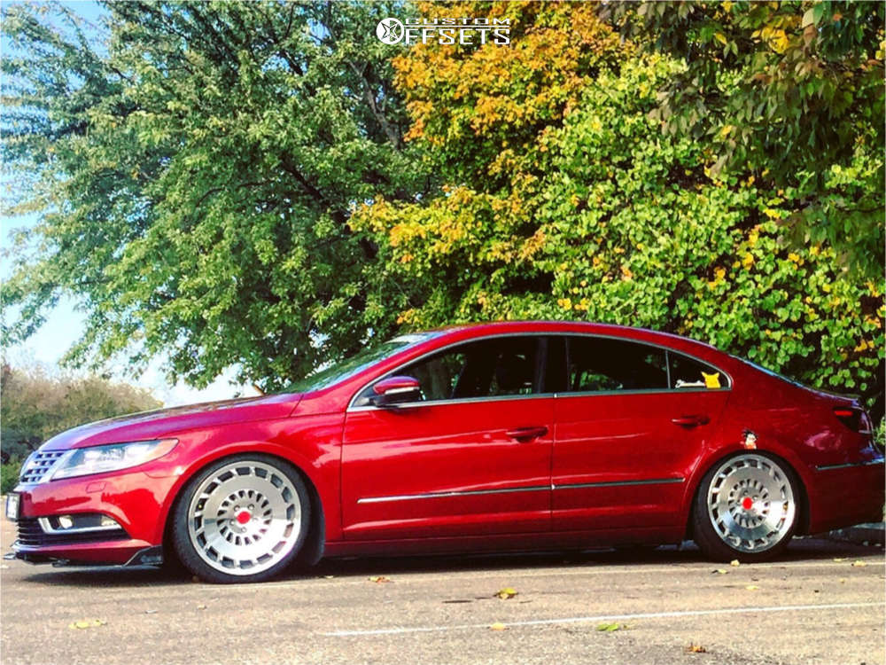 873441-1-2013-cc-volkswagen-