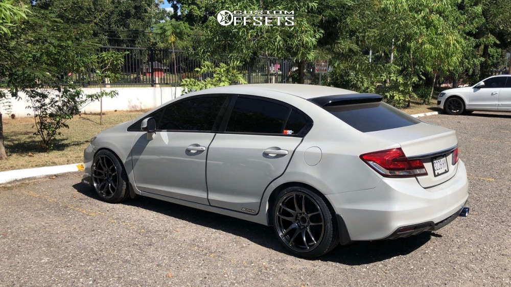 2013 Honda Civic Wheel Offset Nearly Flush Coilovers 878862