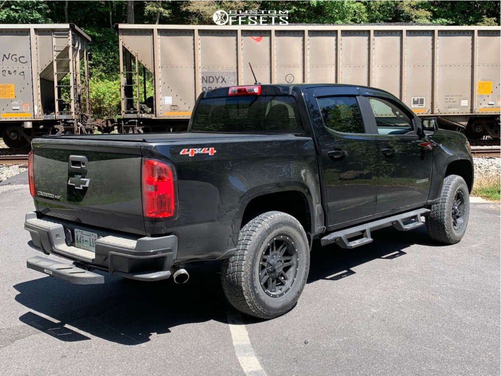 2017 Chevrolet Colorado with 17x8.5 18 Raceline Injector and 285/70R17 ...