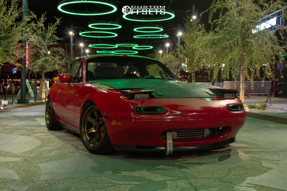 1990 Mazda MX-5 Miata with 15x8 20 Rota Grid and 195/50R15