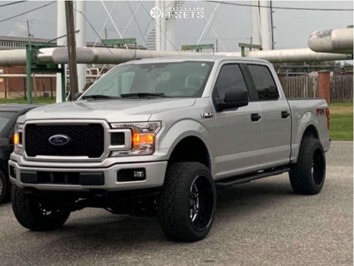2019 Ford F-150 with 22x12 -51 Dropstars Forged F60bm1 and