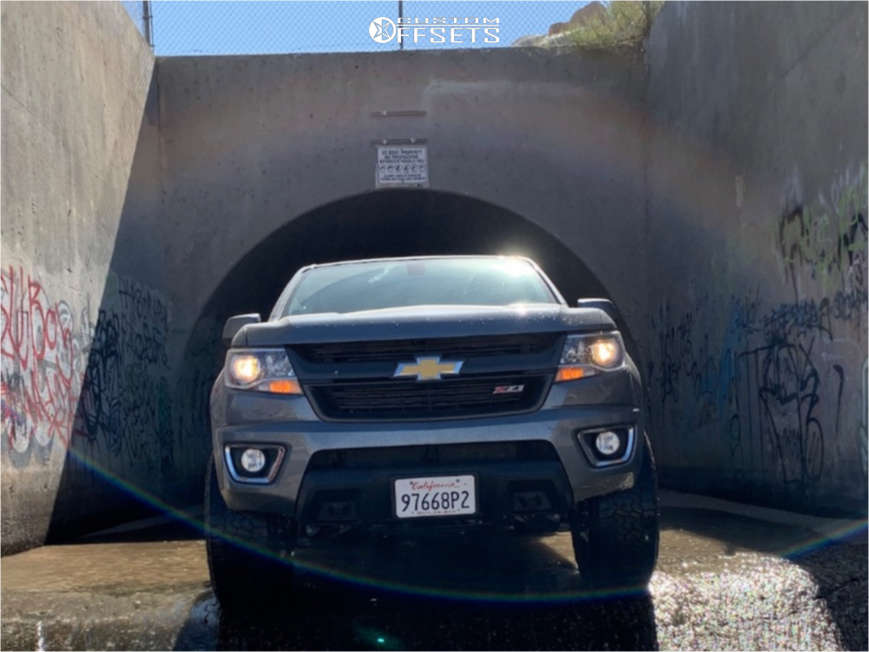 2018 Chevrolet Colorado with 17x9 -12 Dirty Life Dt-2 and 285/70R17 ...