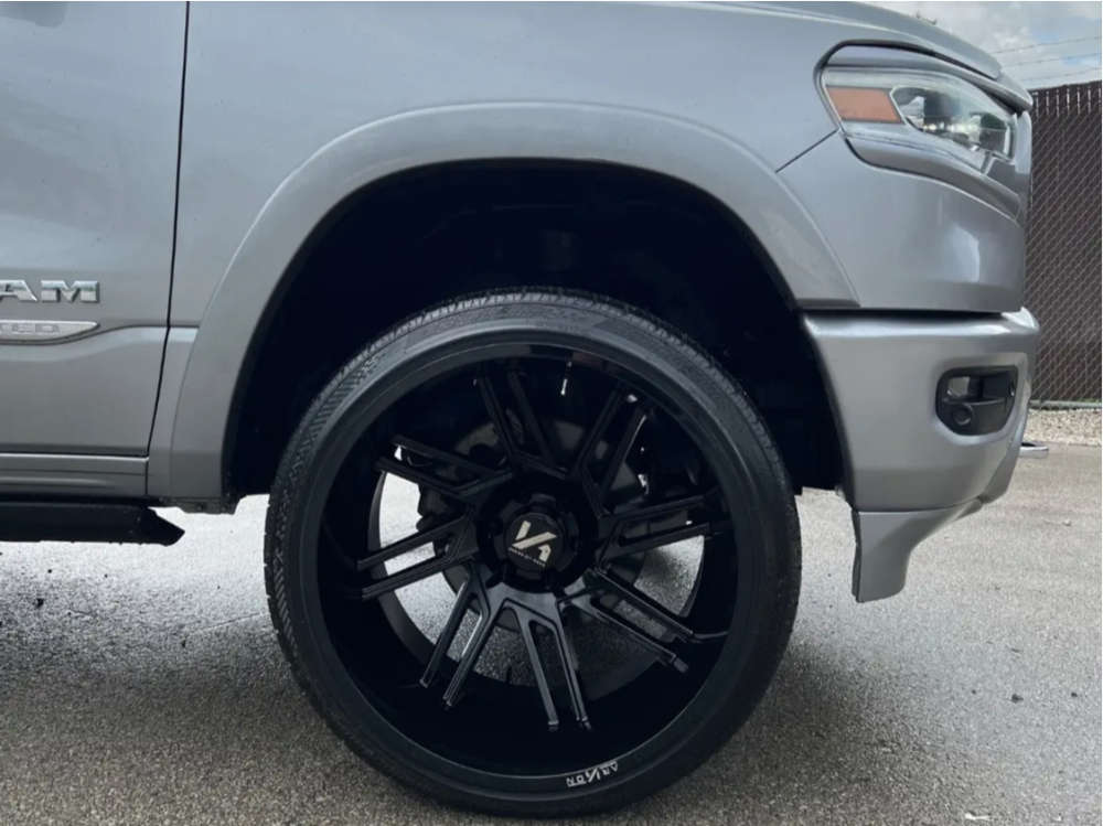 2019 Ram 1500 with 24x14 81 ARKON OFFROAD DaVinci and 305/35R24