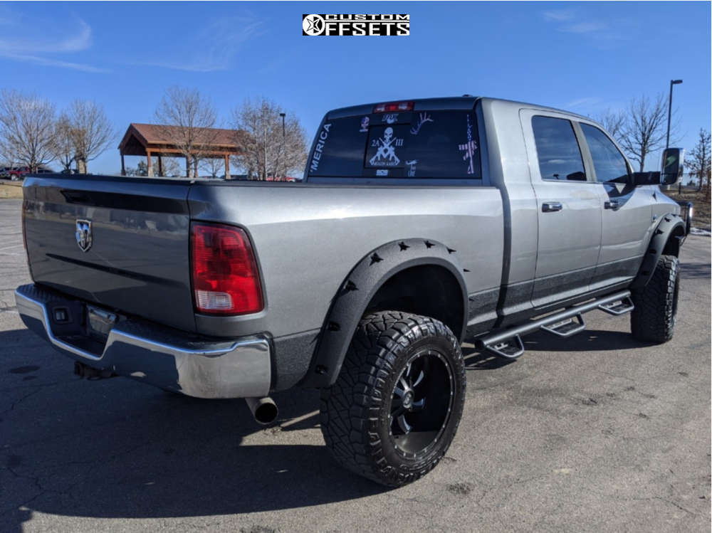 2012 Ram 3500 with 20x12 44 Hardrock Devious and 35/13.5R20 Nitto