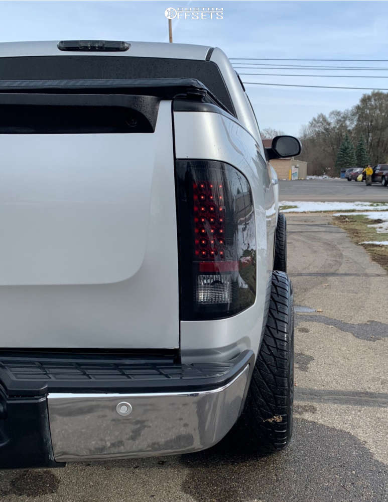 2013 Chevrolet Silverado 1500 with 22x12 44 Gear OffRoad Big Block